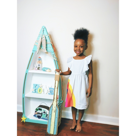 Belle - Picture 2 of 6